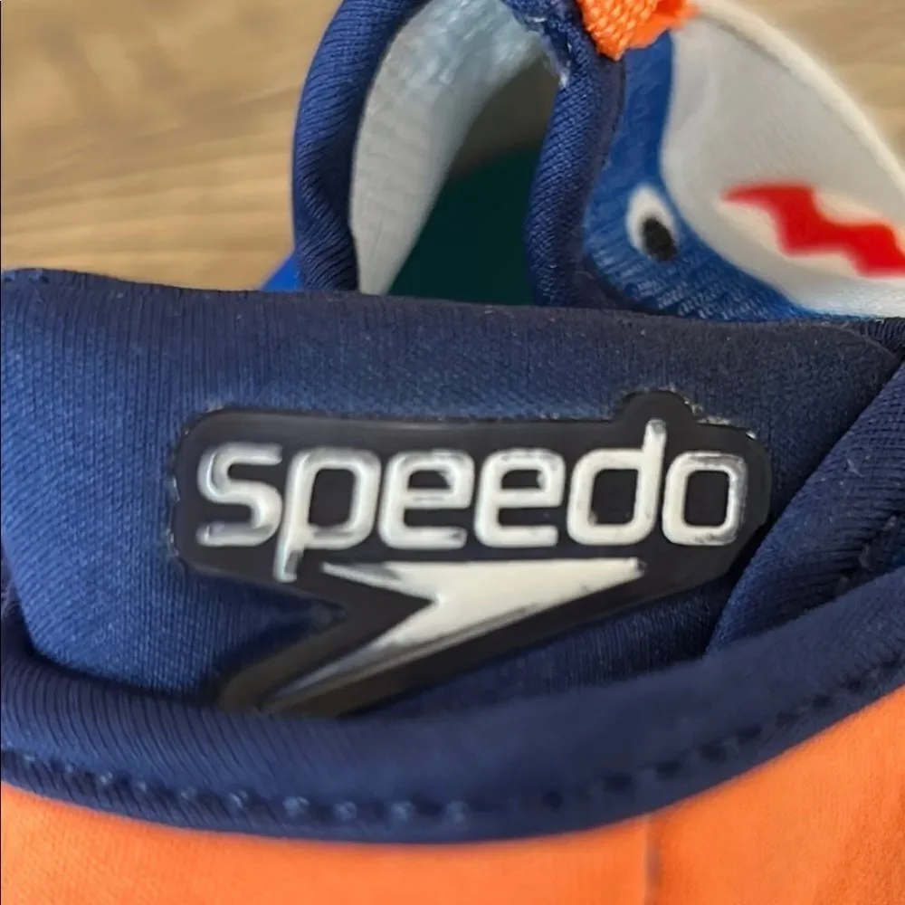 Speedo 🏖️ Water 💦 🌊 Sneakers Sharks 🦈🦈
